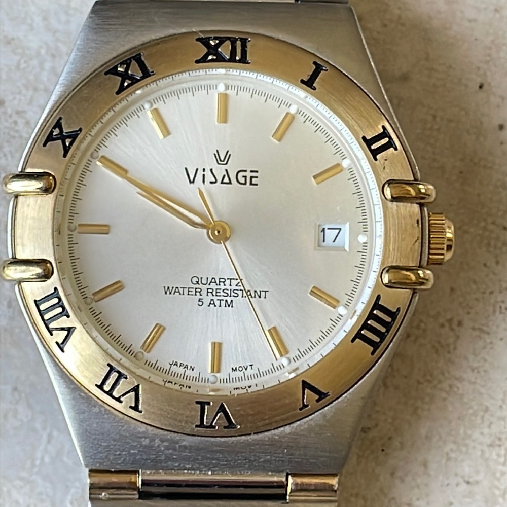Visage men battery water resistant 5ATM silver and gold w/day